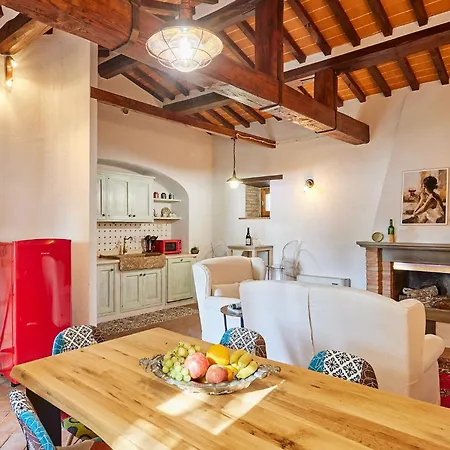 بيت للعطل Casale Margherita كورتونا