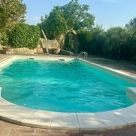 Casale Margherita Cortona